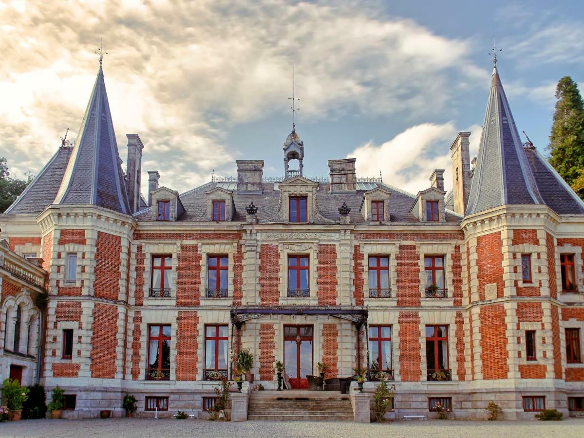 Chateau De Walmath Saint-Laurent-les-Églises Exterior foto